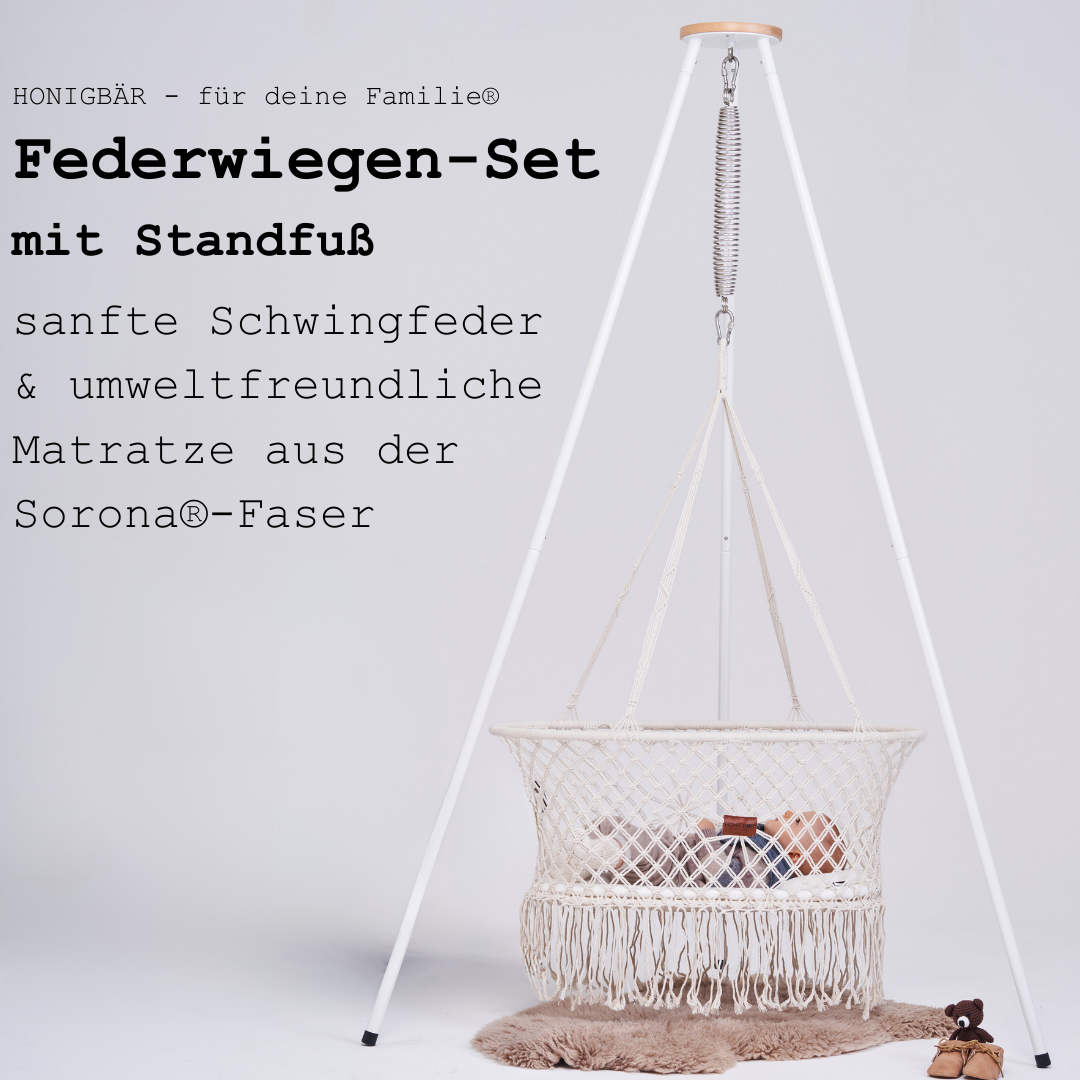 Honigbär umweltfreundliche Federwiege mit Standfuß | Makramee-Wiege, Schwingfeder & Matratze aus Sorona®-Faser | TÜV getestet | sanfte Einschlafhilfe | Komplett-Set mit Gestell/Ständer für Babys (matt weiß Stahl/Holz massiv)