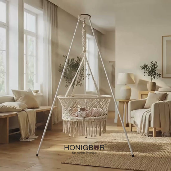 Makramee Wiege sanfter Babyschlaf von Honigbär in deinem Wohnzimmer